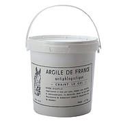 Cataplasme composé d'éléments naturels, d'une haute efficacité, s'utilise contre les entorses et efforts musculaires. Pot de 1.5kg.