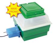 Couveuse 24 oeufs + Retournement Automatique des oeufs
Economisez 10 Euros en prenant les 2 produits et
profitez d'une couveuse 24 oeufs automatique à prix imbattable.
Couveuse avec couvercle plastique transparent qui permet 
de voir les oeufs à l’intérieur de la couveuse et permet de voir l’évolution de votre couvaison.
Livrée avec 5 séparateurs pour couver différents types d’oeufs
Chauffage par résistance de 140 Watts diffusé par un ventilateur
Thermostat électronique très précis
Hygrométrie réglable grâce au double fond de la couveuse
Thermomètre dans la partie transparente

Capacité de la couveuse :
24 oeufs de poules ou canards
30 oeufs de faisans ou pintades
60 oeufs de cailles ou perdrix grises
7 oeufs d’oies ou dindes
50 oeufs de perdrix rouges

Puissance : 140 Watts - 220 Volts
Dimensions : 35 x 32 x 29 cm
Poids : 3,2 kg	

Garantie 2 ans		
