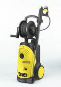 GAMME PROFESSIONNELLE
Nettoyeur Haute Pression à eau froide Monophasé
Grâce à sa dimension compacte, son faible poids et ses performances élevées, ce nettoyeur est un appareil polyvalent pour un nettoyage rapide mais néanmoins en profondeur.
Débit : 500 litres / heure
Pression : 115 bars
Poignée-pistolet prolongée (450 mm)
Lance en acier inox (400mm)
Modèle équipée de la rotabuse
Dimensions: 38 x 36 x 94 cm
