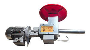 Groupe entrainement pour 
chaine FARMLINE diam 45
moteur 0.55 kw 220 V compris 
palpeur d'arrêt et arrêt de 
sécurité
