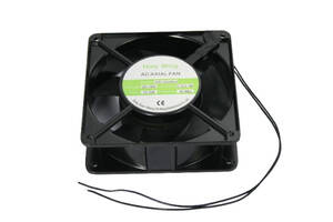 Ventilateur pour tous types de couveuses
Fonctionne en 220 Volts
Dimensions : 120 x 120 x 38 mm