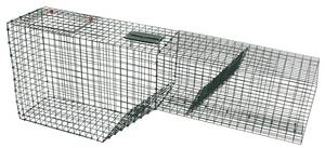 Cage à terrier 		
La forme de cette cage à terrier vous permet de le placer à l’entrée du terrier.
Système de capture très efficace
La cage à terrier permet de capturer plusieurs animaux

Maille 25x25 mm Epaisseur 1,8 mm
Longueur de la cage à terrier : 90 cm


