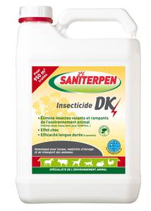 Saniterpen Insecticide DK 
 INSECTICIDE Homologué
 
Saniterpen Insecticide DK est un insecticide concentré homologué pour l’habitat de vos animaux et les véhicules et matériels de transport.
Saniterpen Insecticide DK élimine les insectes volants et rampants de l’habitat et de ses abords tout en protégeant les chiens, chats, chevaux, volailles, rongeurs, des nuisances occasionnées par certains parasites (allergies, transmission de maladies, démangeaisons)  

Un insecticide à effet choc
Saniterpen Insecticide DK est un puissant insecticide adulticide et larvicide concentré qui élimine efficacement les insectes grâce à sa double action (par contact et par ingestion). Adulticide et larvicide, son action se prolonge jusqu’à 6 semaines après application. 

Homologué par le Ministère de l’Agriculture sous le n° 80000127, Saniterpen Insecticide DK s’utilise aussi en prévention des maladies transmises par les insectes (ex : leishmaniose) 

Conseils d'utilisation Saniterpen Insecticide DK :
- Traitement par arrosage ou pulvérisation :
Diluer 50 ml de SANITERPEN Insecticide DK dans 0,5 litres d’eau froide pour traiter 9,5 à 10 m². En cas de surfaces poreuses (béton, ciment, terre battue,..), il est recommandé de doubler la quantité d’eau. 
Bien agiter avant l’emploi. Appliquer la solution sur le sol, les murs, le plafond, les contours de fenêtres et de portes. Faire un premier traitement, à renouveler une semaine plus tard puis renouveler l’application toutes les 4 à 6 semaines. 
En période estivale, traiter aux heures les plus fraîches de la journée et en cas de fortes chaleurs, augmenter la fréquence de traitement. 

- Avec blanchiment :
Ajouter 250 g de blanc neutre pour 1 litre de solution insecticide, pour 9,5 à 10 m². 

Composition & caractéristiques de Saniterpen Insecticide DK
Matières actives : Déltaméthrine - n° CAS : 52918-63-5 / 1,88g/L (TP 18)

Aspect : liquide limpide
Couleur : légèrement jaune
Odeur : Pin 
Masse volumique (20° C) : 0,950 g/cm3
pH dilué (à 2 %) : 6,5
Eviter les mélanges avec d’autres produits

Par son pouvoir mouillant, l’huile de Pin permet au Saniterpen Insecticide DK d’avoir une meilleure répartition sur les surfaces à traiter et ajoute un effet de synergie pour l’action insecticide. L’huile de Pin agrémente également l’application grâce à son odeur rémanente. 

Utilisez les biocides avec précaution. Avant toute utilisation, lisez l’étiquette et les informations concernant le produit.

Contenance de Saniterpen Insecticide DK: Bidon 5 litres
 

 
 

 

